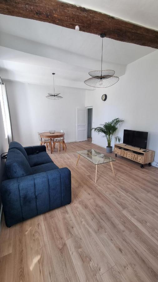 En Plein Coeur De Pelissanne - 55 M2 Renoves - Avec Parking 아파트 외부 사진