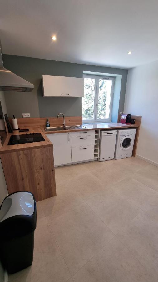 En Plein Coeur De Pelissanne - 55 M2 Renoves - Avec Parking 아파트 외부 사진
